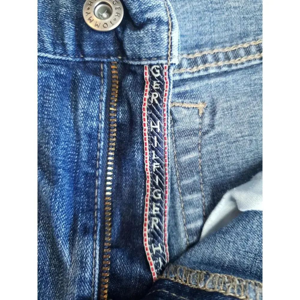 Tommy Hilfiger Jeans Womens 8 Hipster Boot Cut‎ MId Rise Medium Wash - Picture 7 of 9